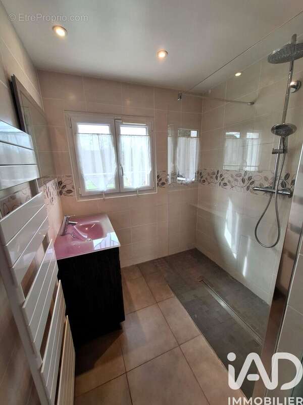 Photo 9 - Maison à SAINTE-GENEVIEVE-DES-BOIS