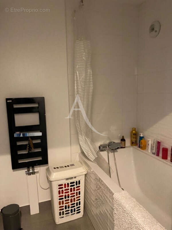 Appartement à IVRY-SUR-SEINE