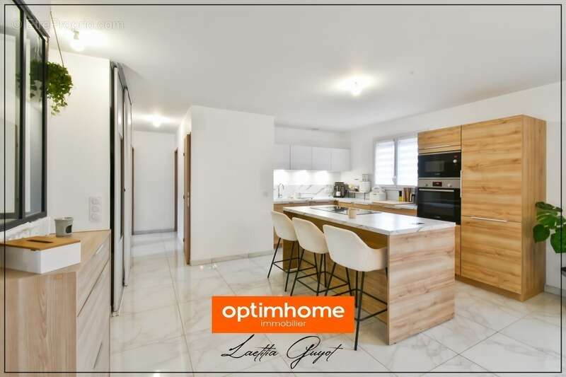 Maison à TOULON-SUR-ALLIER