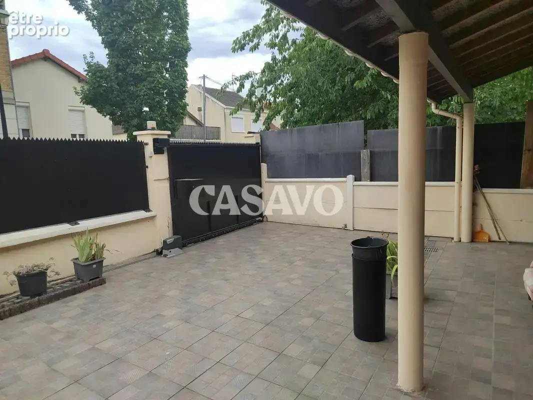 Vente Maison de ville 5 pièces de 92m² - 95140 Garges-lès-Gonesse - photo 3