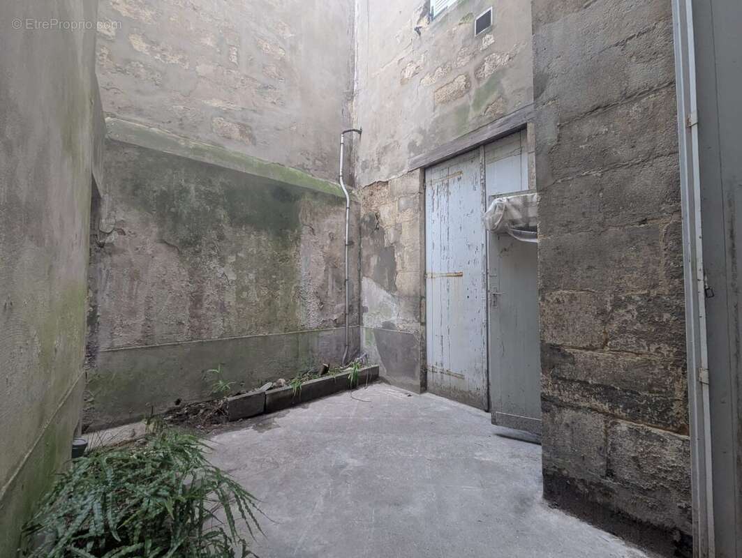 Commerce à BORDEAUX