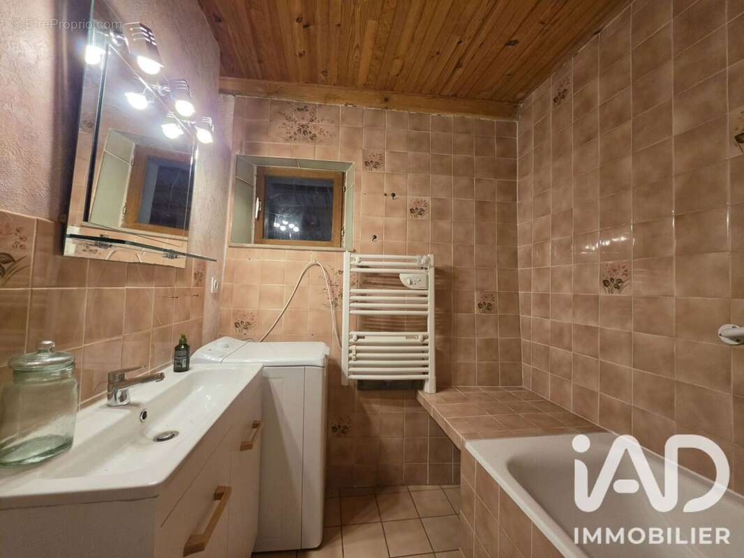 Maison 124 m² à Mauzun  - photo 6