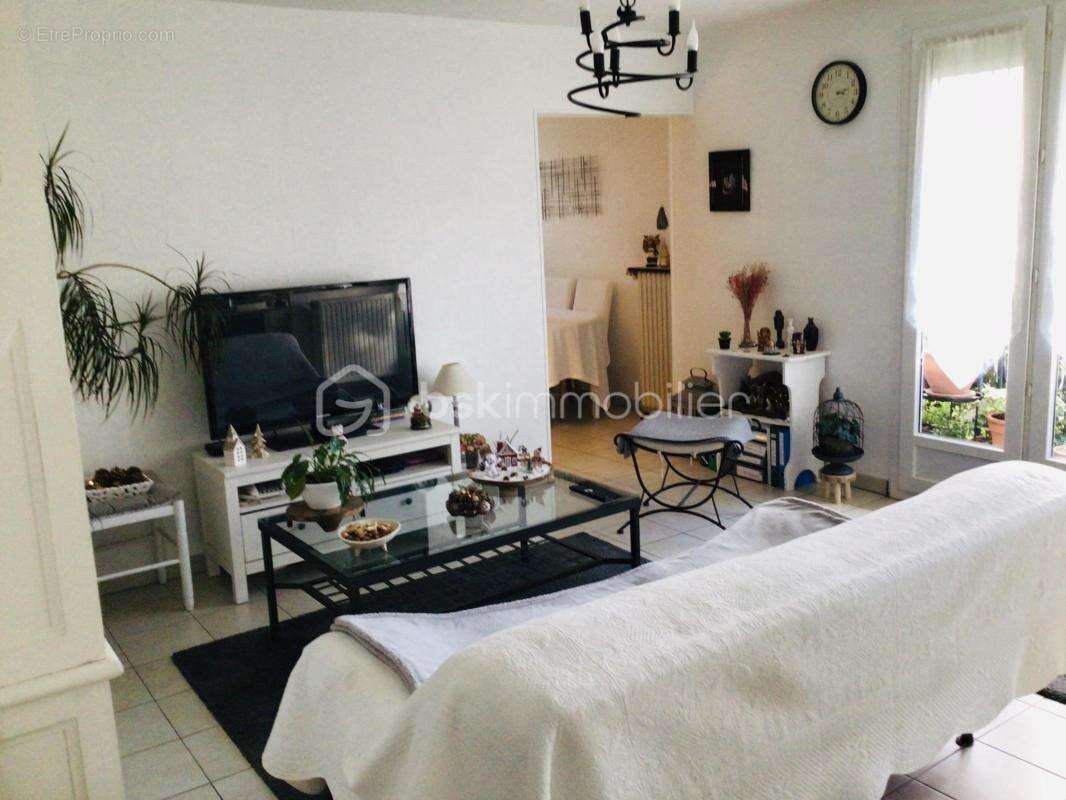 Volume, lumière et confort : 78 m² à découvrir ! - photo 2