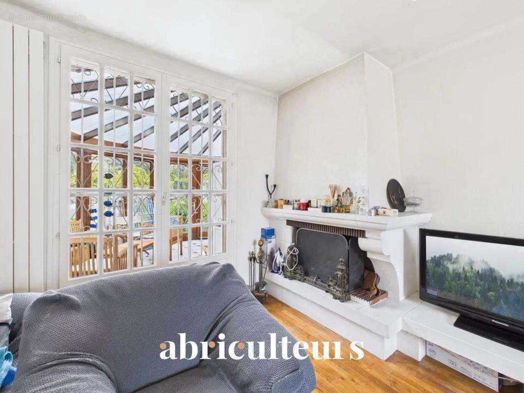 Appartement à VILLEMOMBLE