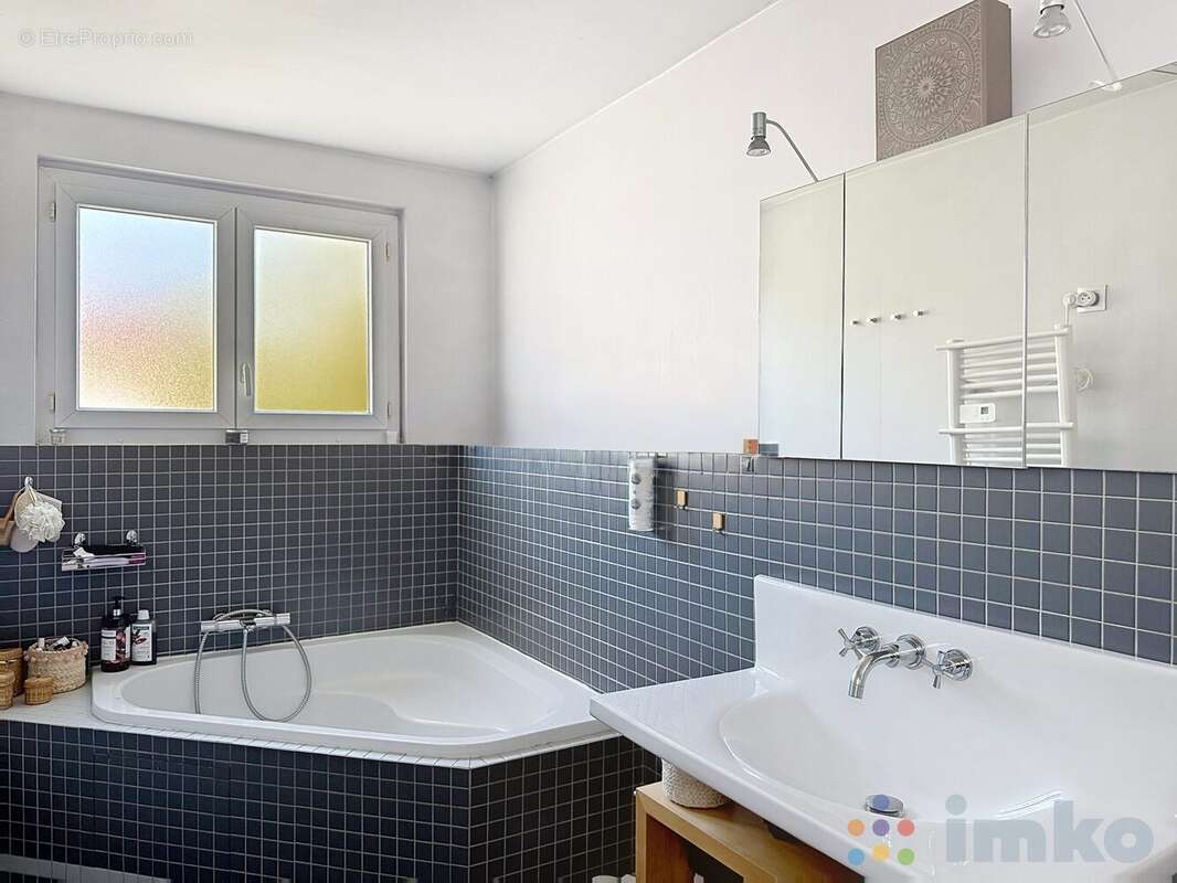 Maison à MARCQ-EN-BAROEUL