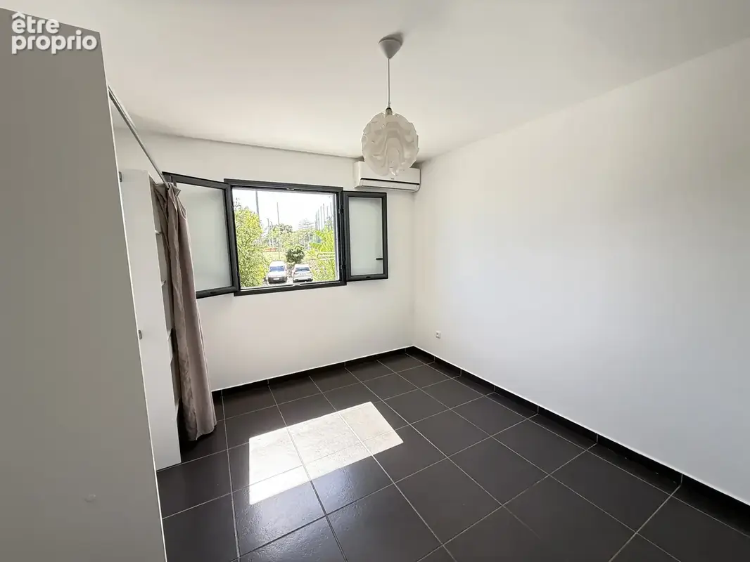 À vendre   la possession   maison t4 récente avec piscine - photo 15
