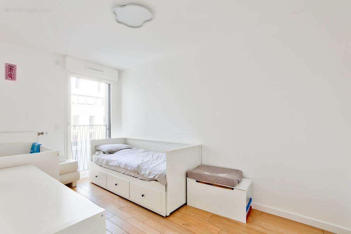 Appartement à CLICHY