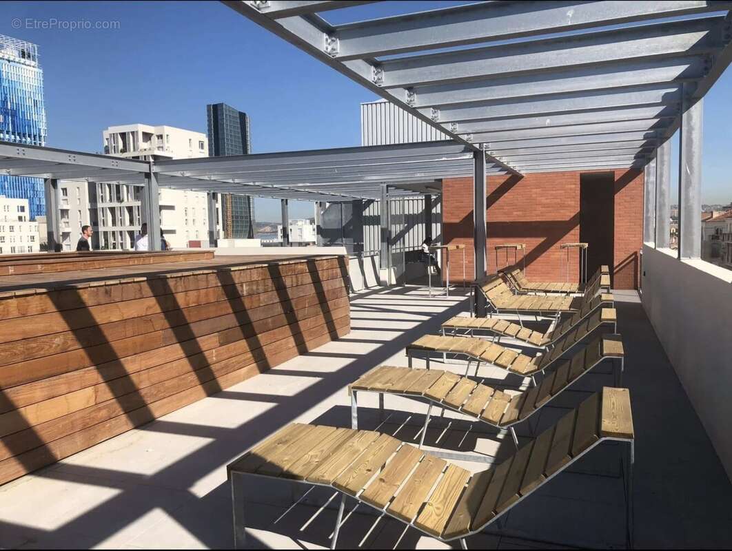 Appartement à MARSEILLE-3E