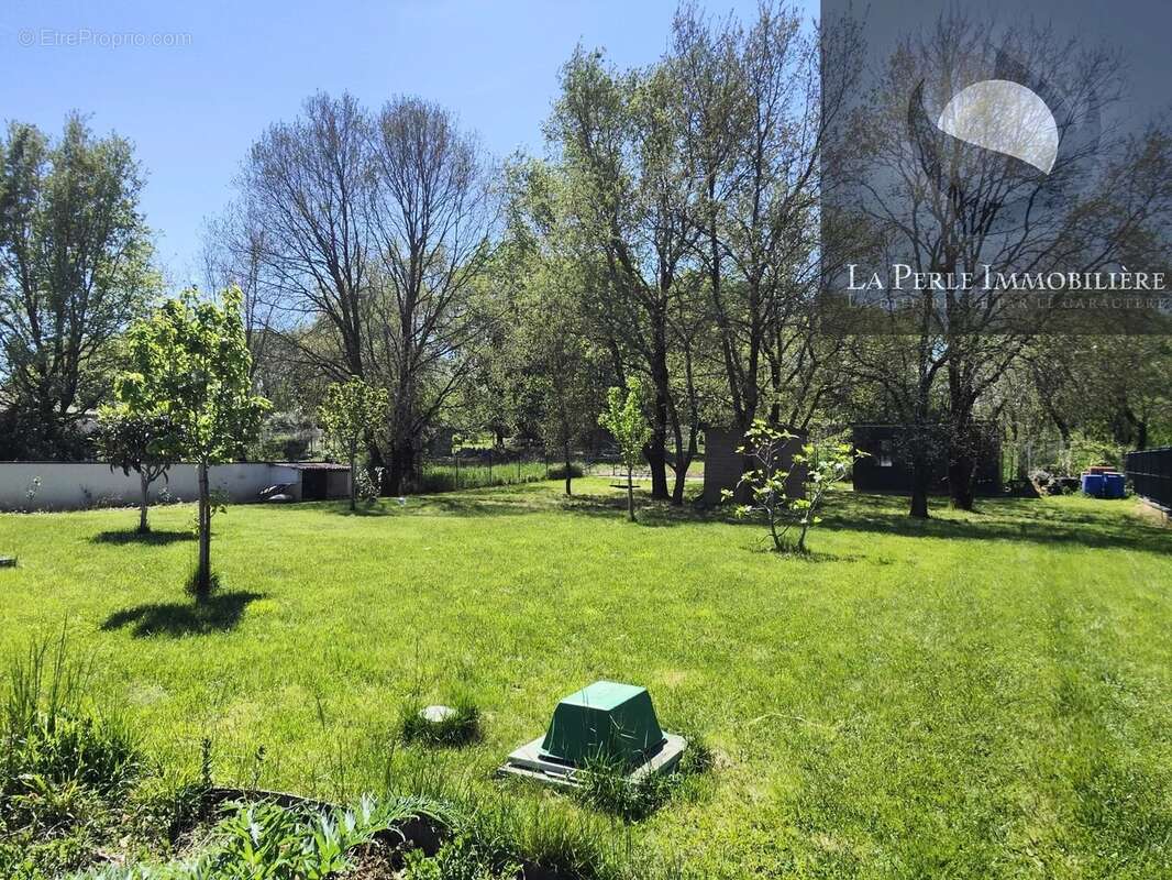 Maison à DIEUPENTALE