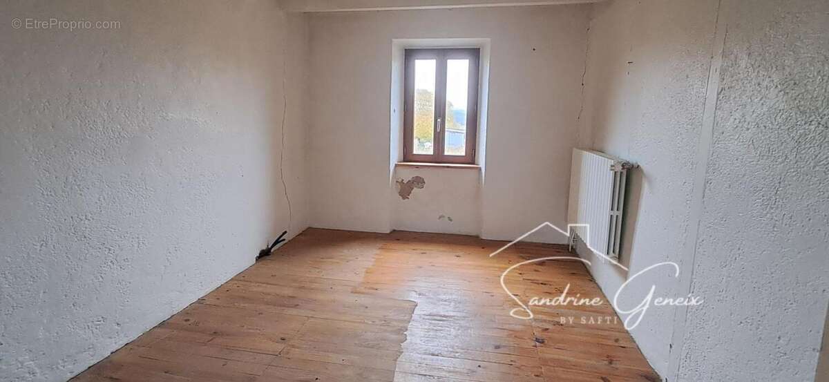 Photo 9 - Maison à SAINT-GENES-LA-TOURETTE