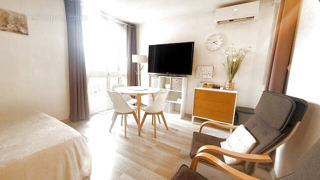 Appartement à GREOUX-LES-BAINS