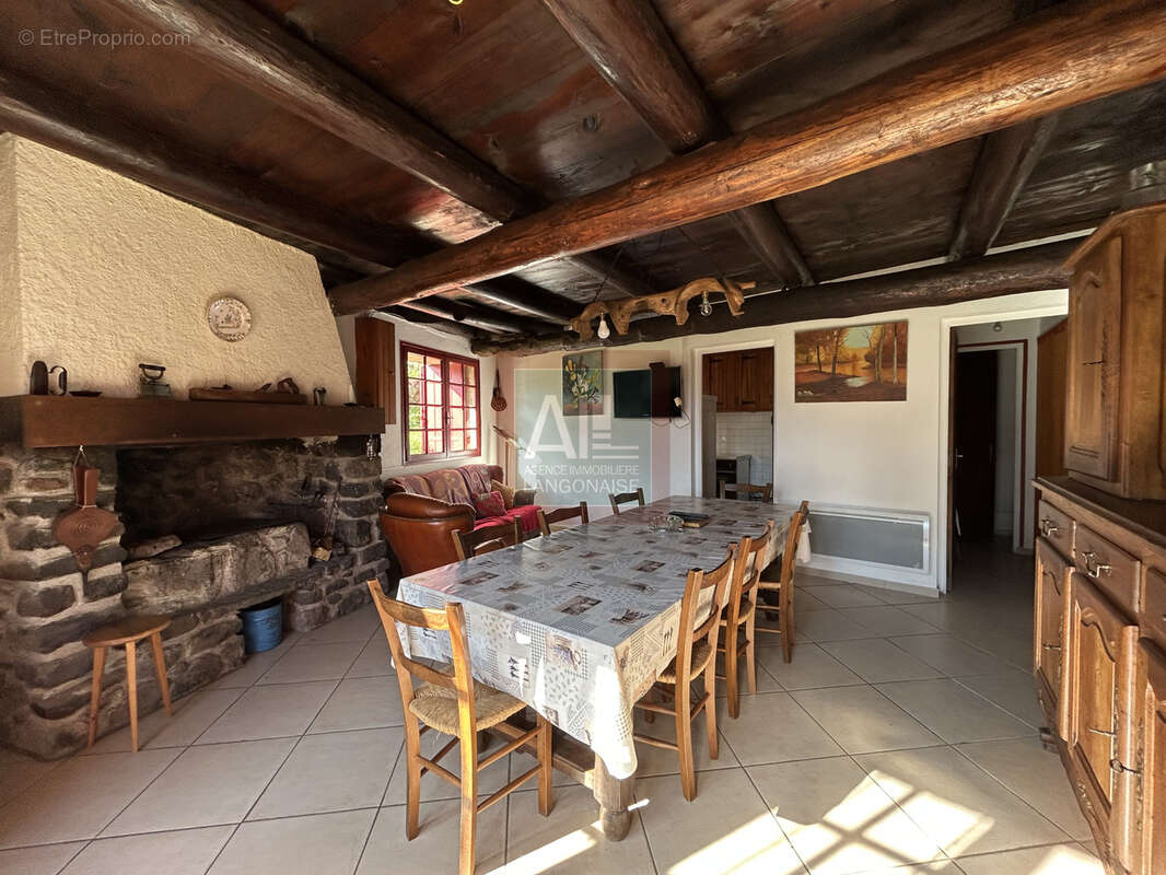Maison à LANDOS