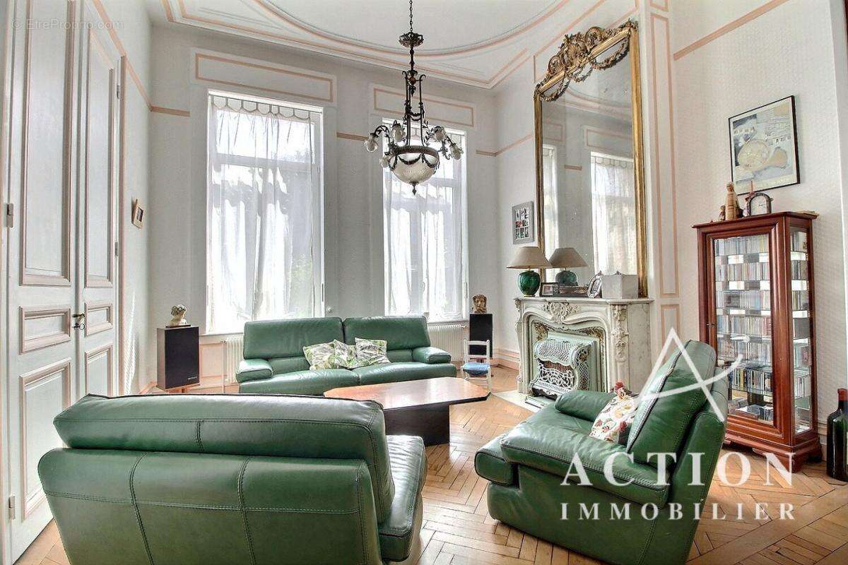 Maison à MONS-EN-BAROEUL