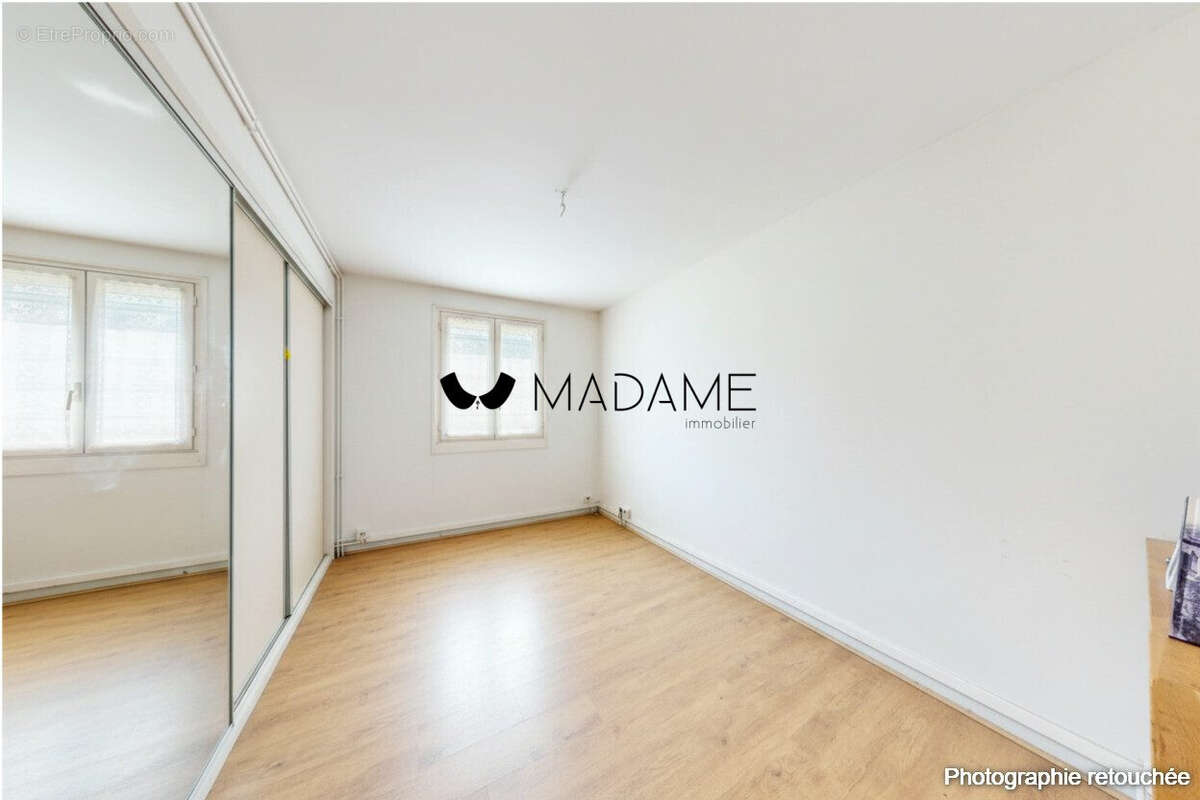 Appartement à SAINT-MARTIN-D'HERES