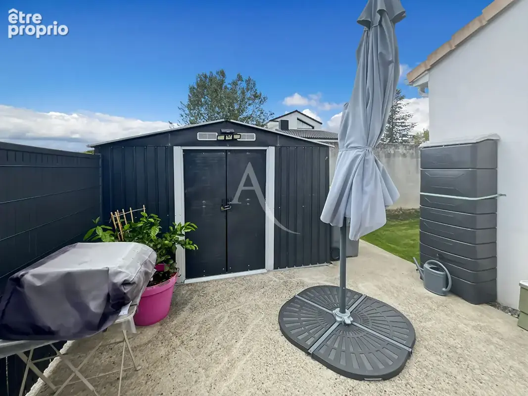 Maison récente de 2020 à vendre à Challans avec terrasse et terrain clos - photo 11