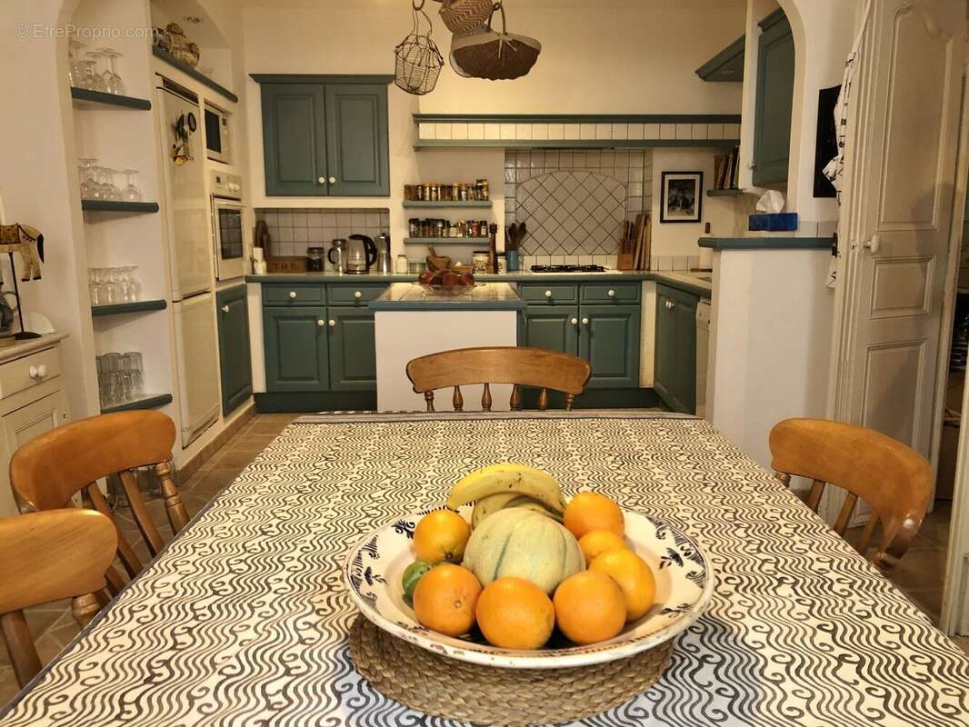 Montréal – Spacieuse maison familiale au coeur d’un village dynamique. - photo 11