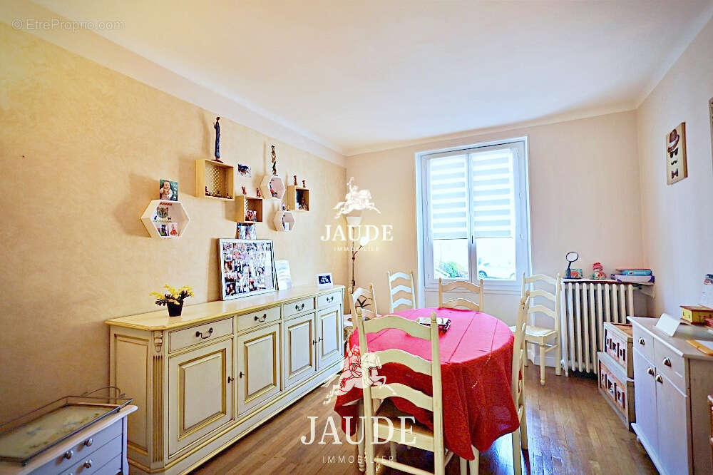 Appartement à CHAMALIERES