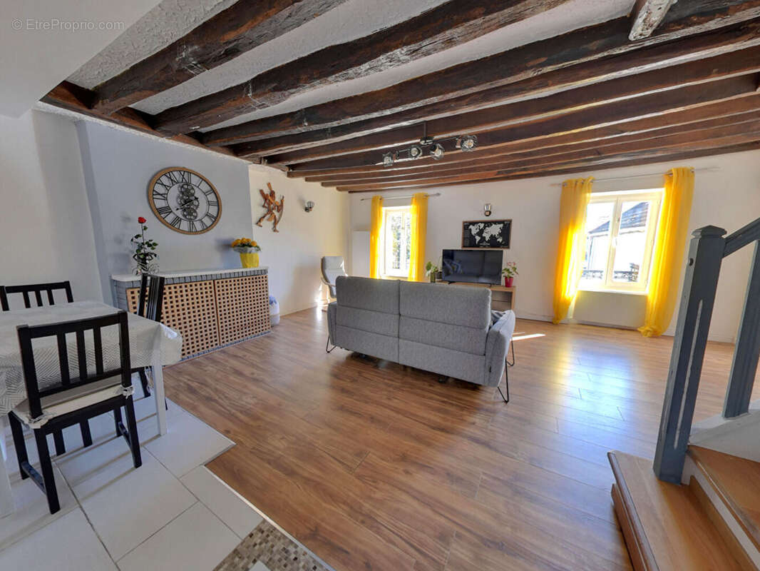 Appartement à ROISSY-EN-BRIE