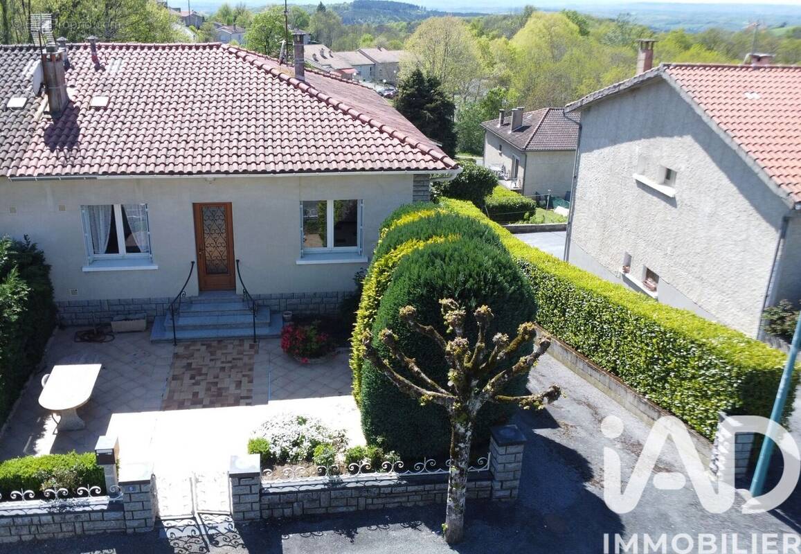 Photo 1 - Maison à LACROUZETTE