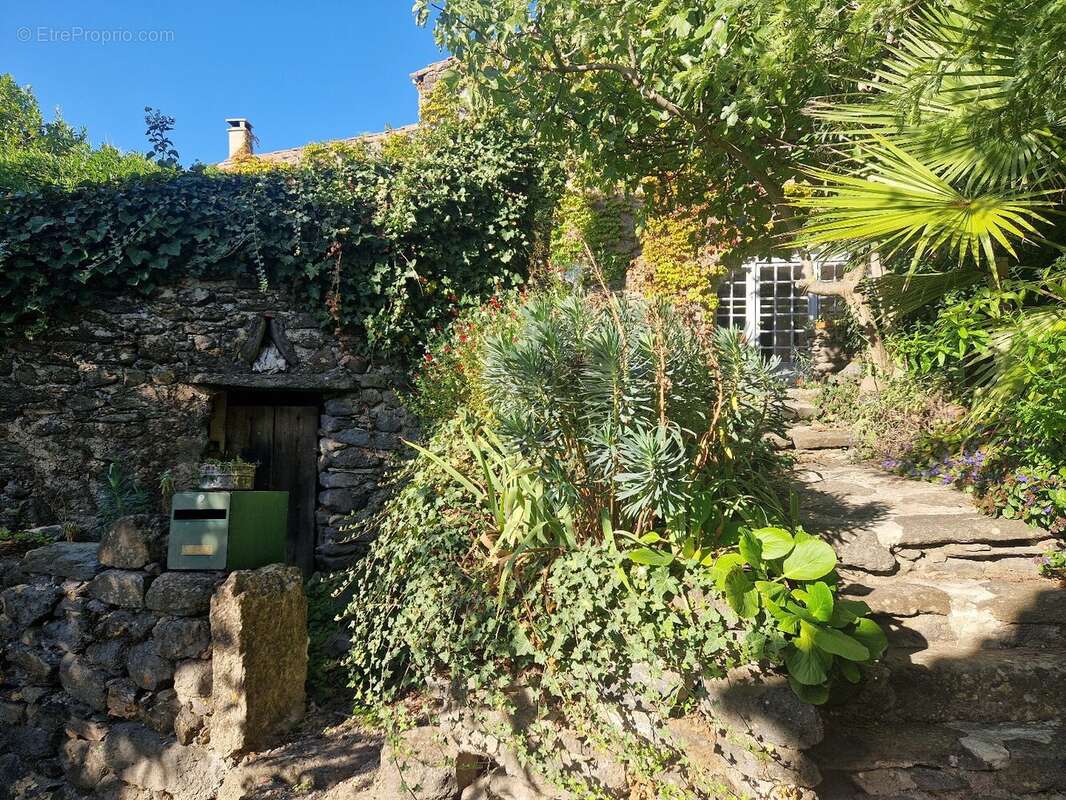 Maison de campagne atypique à 15 minutes du Salagou - photo 17