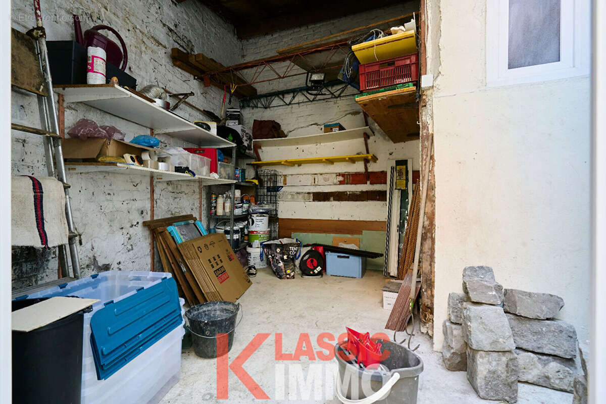 Maison 4 chambres avec un extérieur et garage 10 m² - photo 18