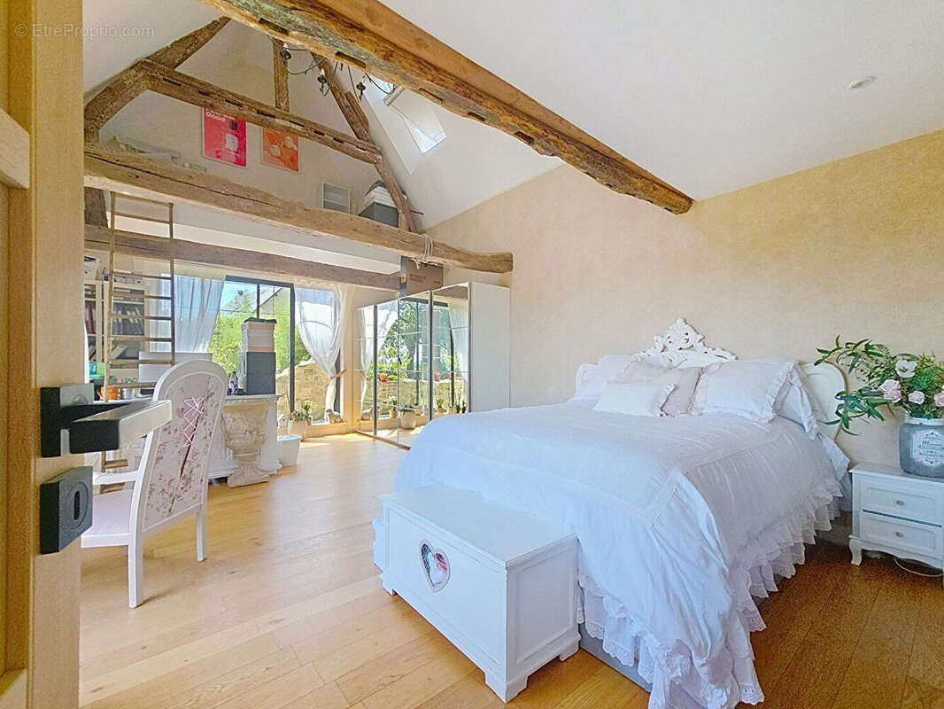 Maison à PONT-L'EVEQUE