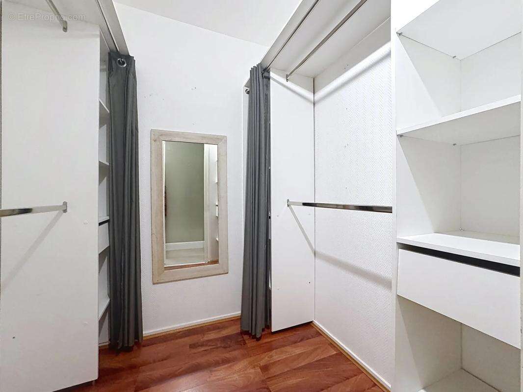 Appartement à CHAMPS-SUR-MARNE