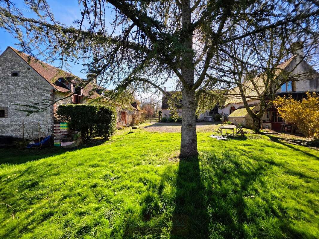 Maison à CONFLANS-SUR-LOING