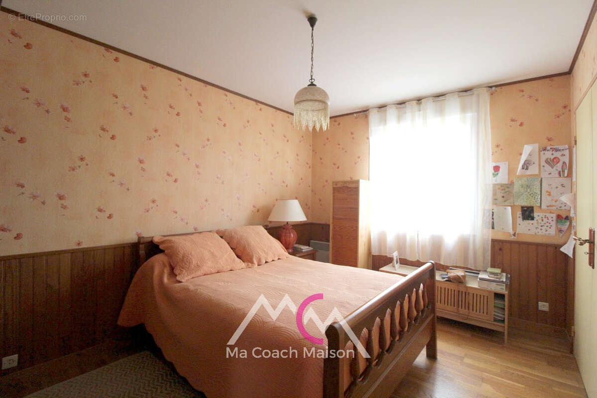 Maison à LA CHAPELLE-LAUNAY