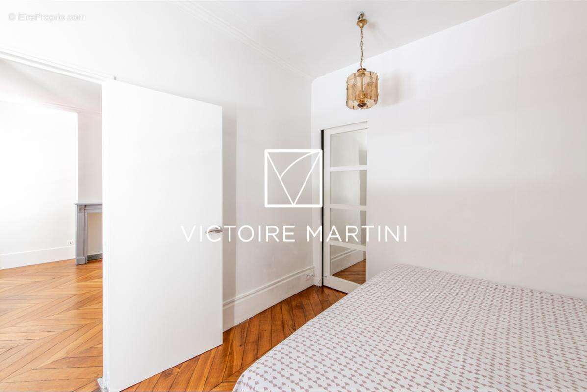 Appartement à PARIS-9E