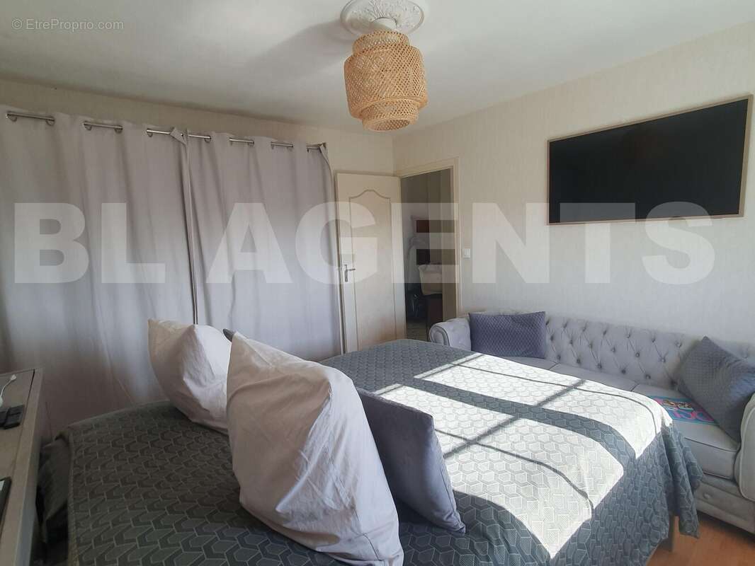 Chambre2 - Maison à BRAX