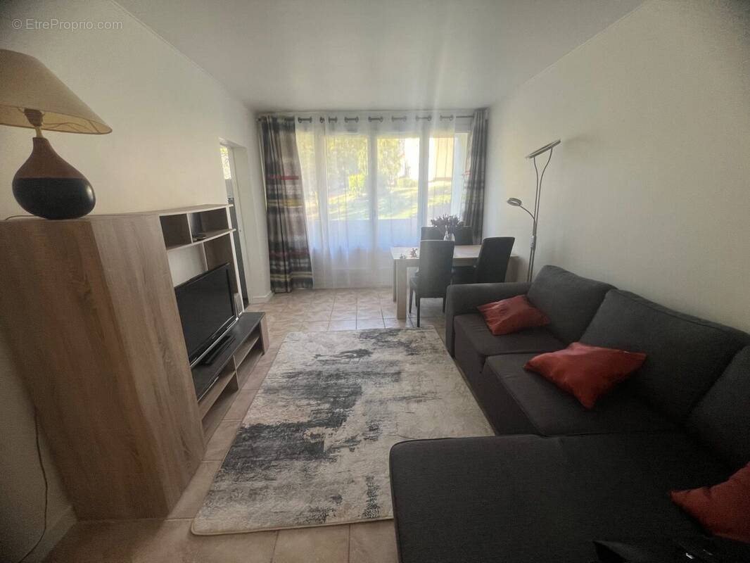 Appartement à CARRIERES-SUR-SEINE