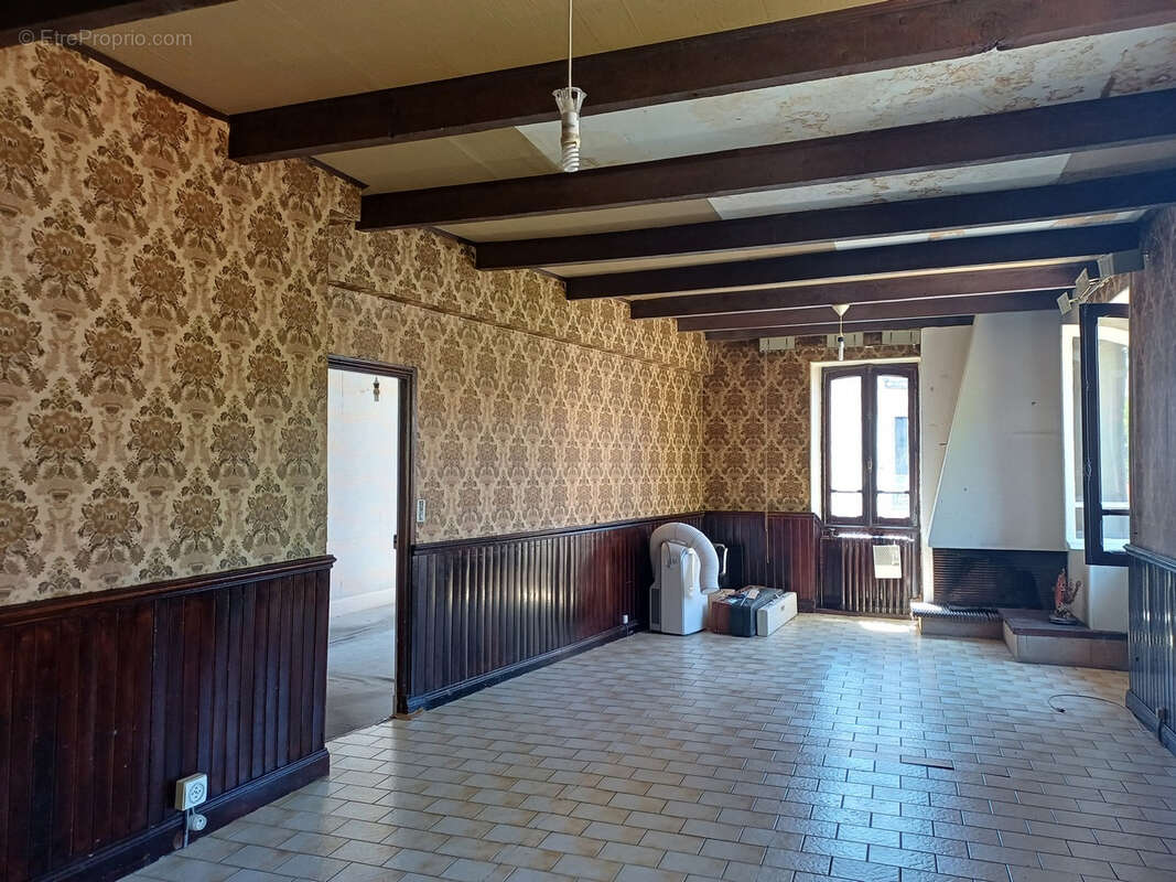 Maison à VILLEFRANCHE-DE-ROUERGUE