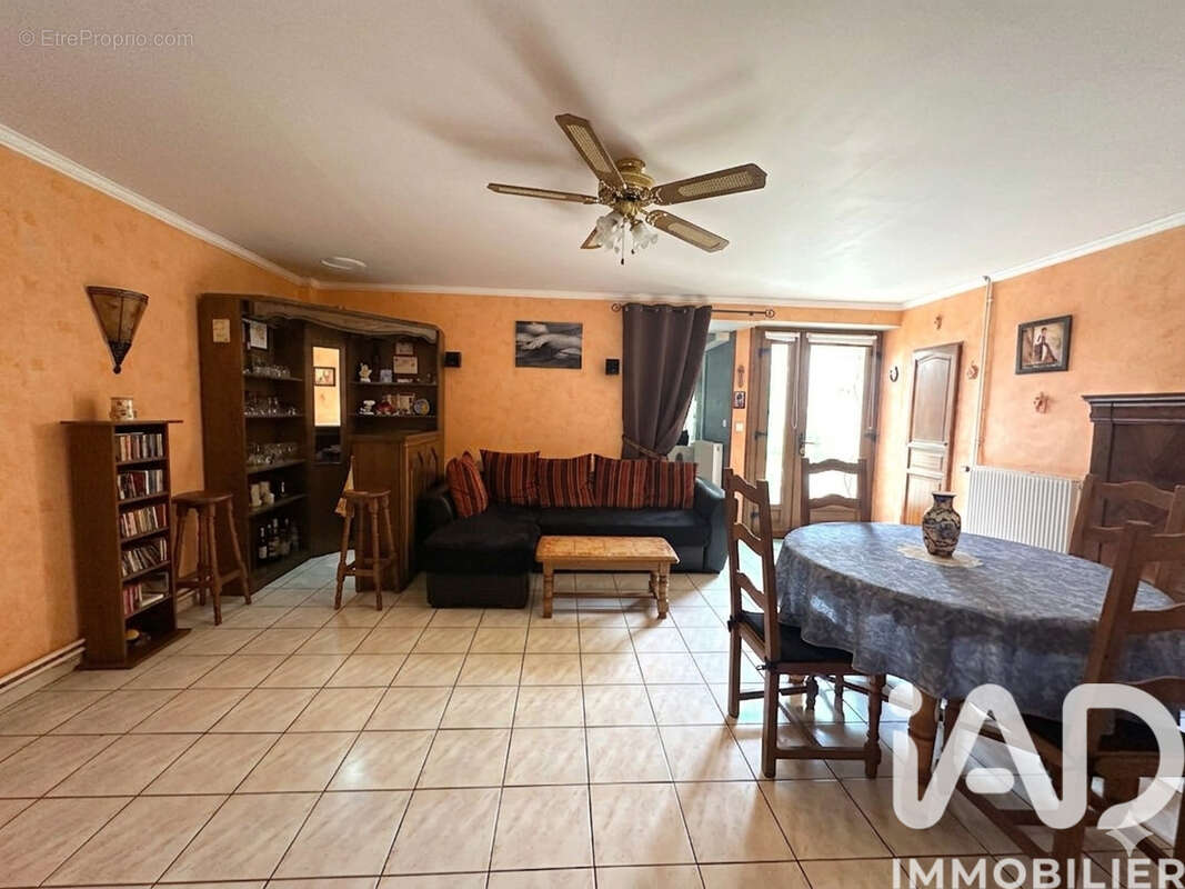 Photo 2 - Maison à ANGERVILLE