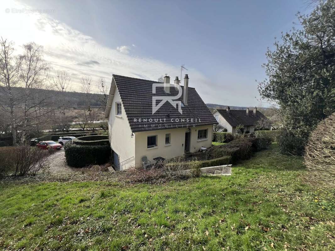 Maison à BEAUMONT-LE-ROGER