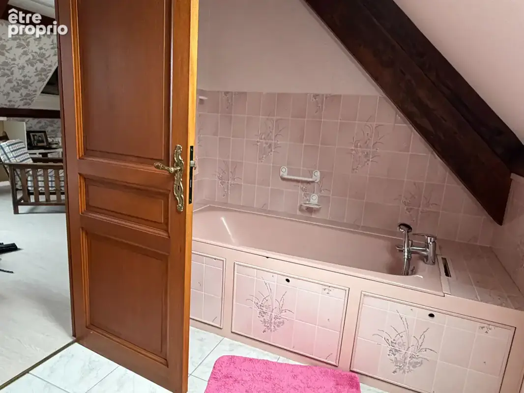 Maison Lesdins 7 pièce(s) 169.36 m2 - photo 15