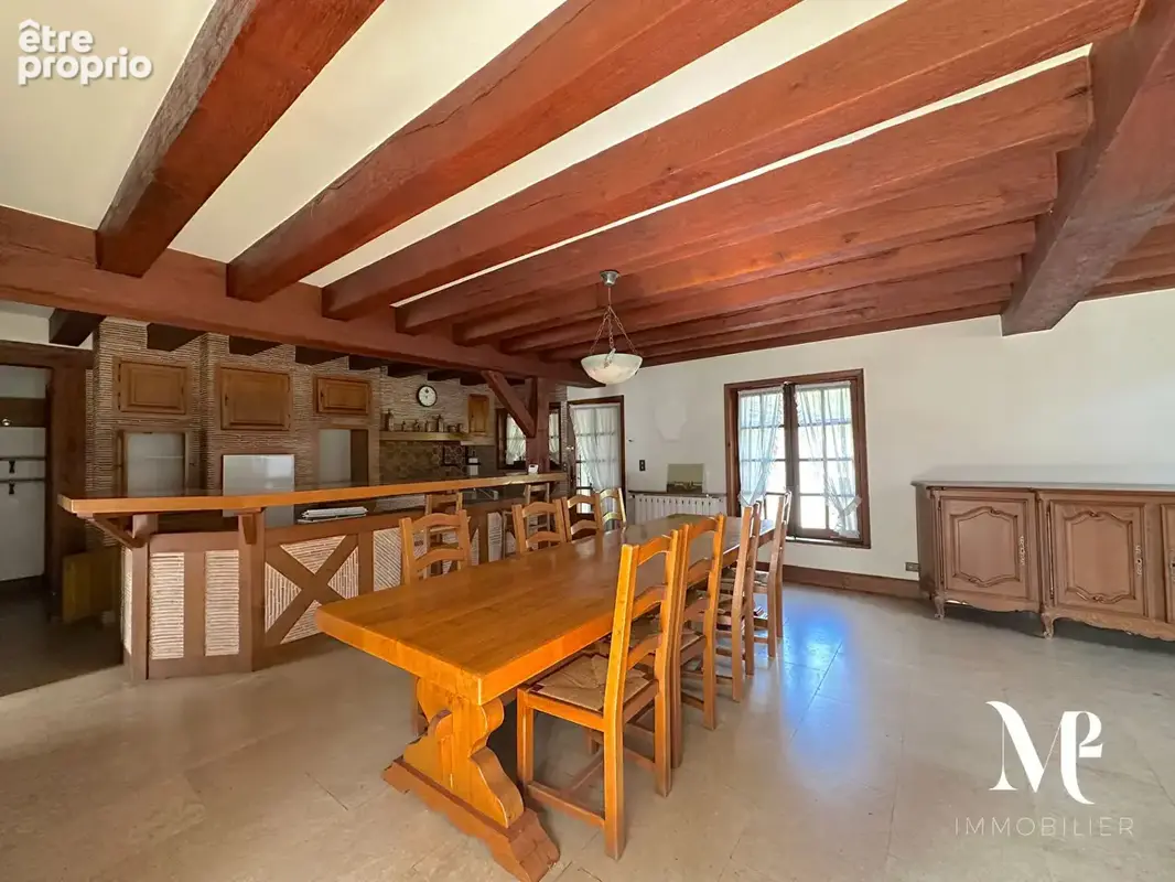 Maison de caractère - 270 m² - Terrain de 560m² - photo 2