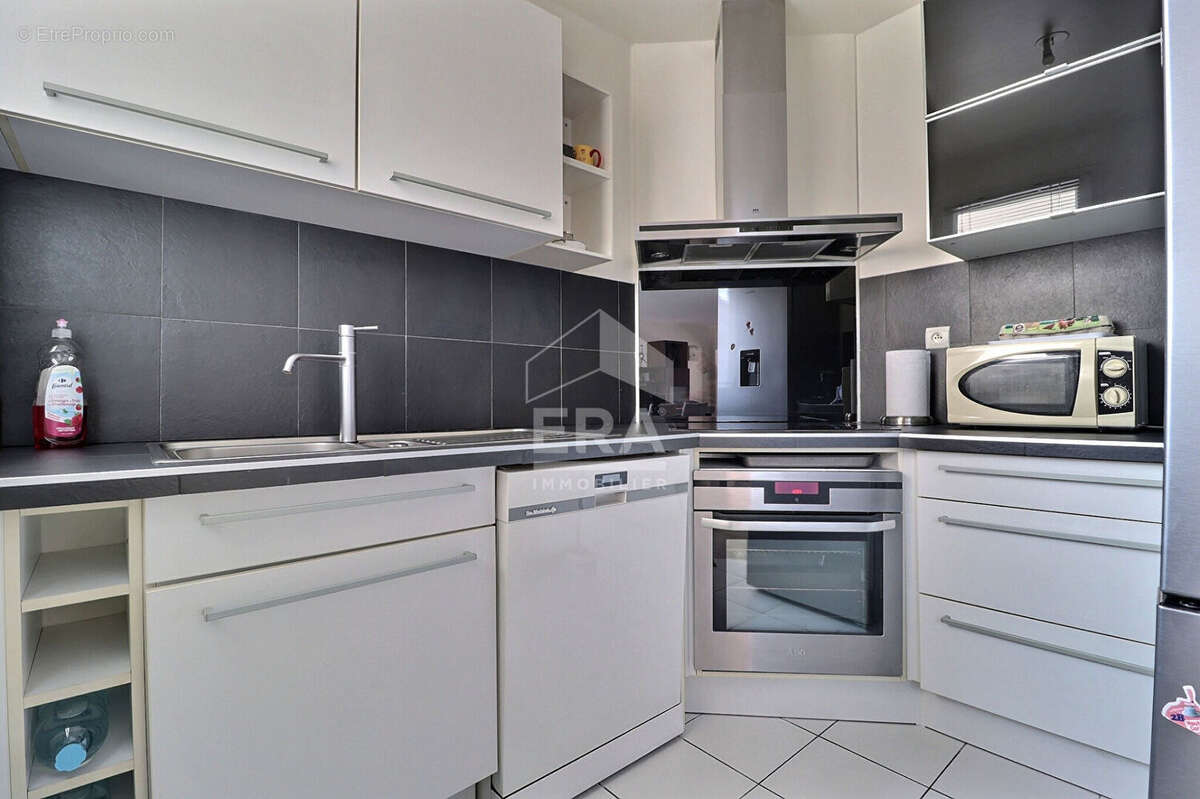 Appartement 67m² à La Plaine Saint Denis - photo 3