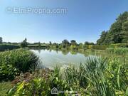 Dans un cadre verdoyant et exceptionnel - Terrain à HOURY