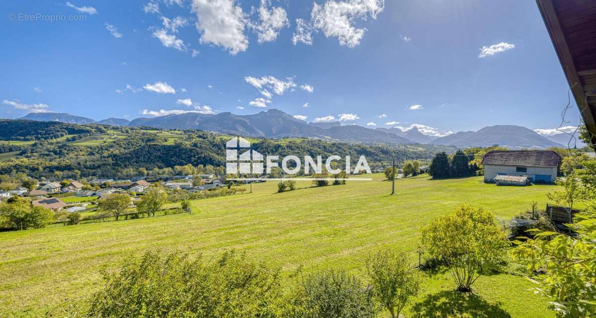 Maison à CHARVONNEX