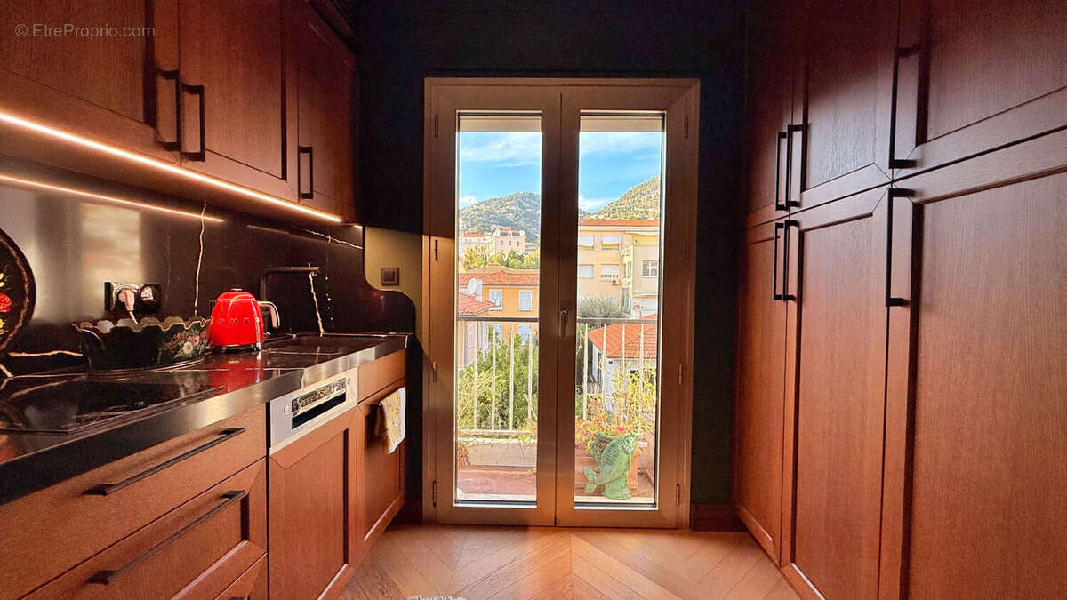 Appartement à BEAULIEU-SUR-MER