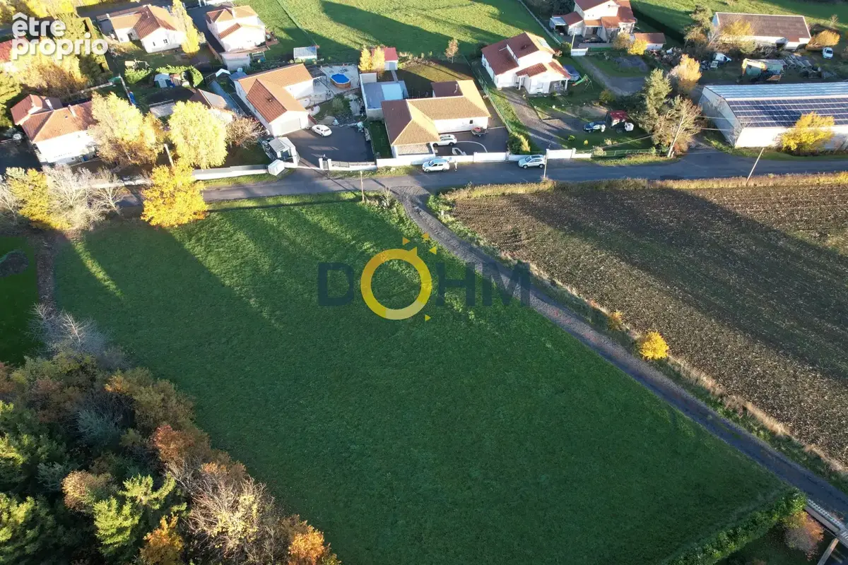 10 min du Puy en Velay ! Terrain constructible 899m2 - photo 2
