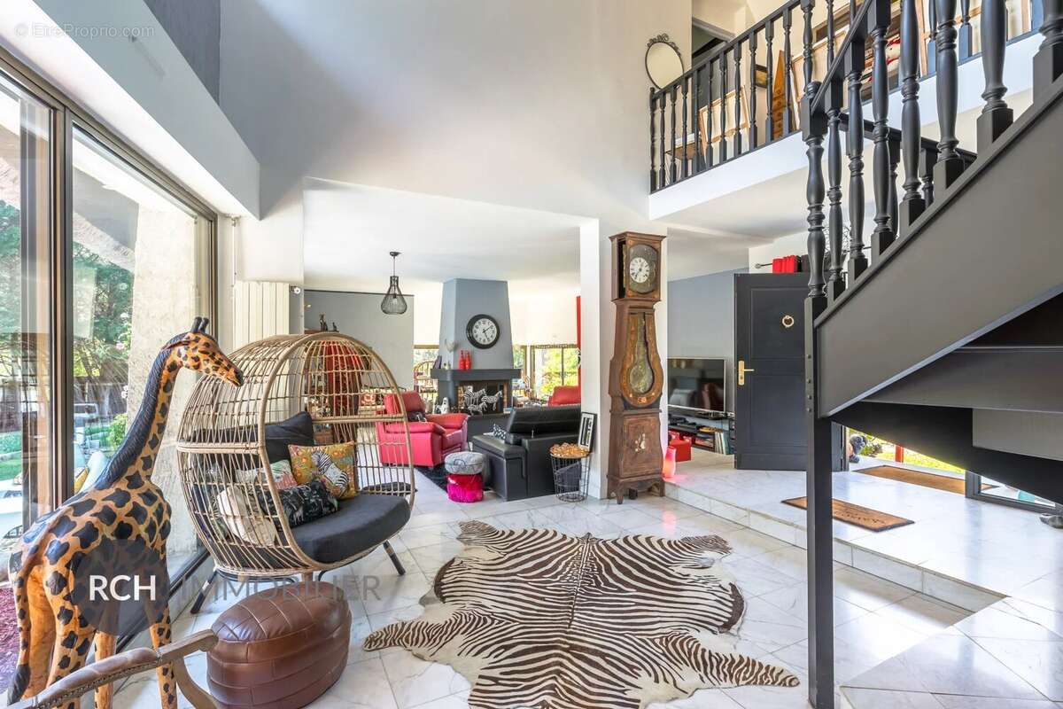 Maison à MONTFORT-L'AMAURY