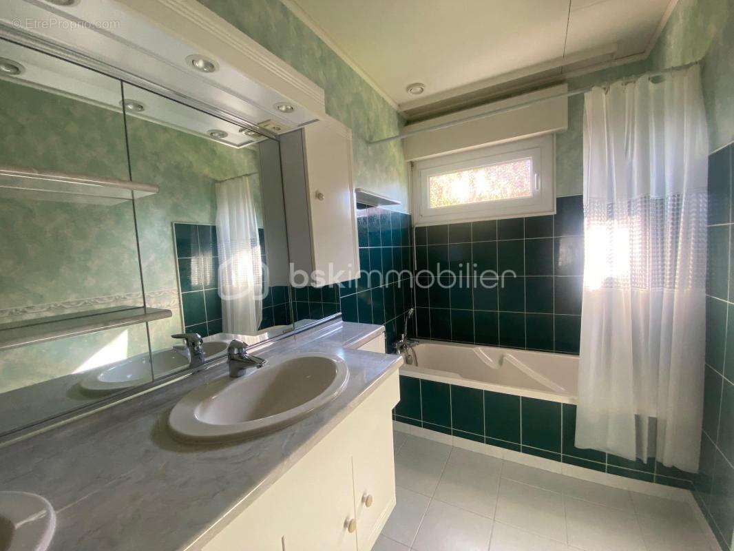 Maison plain pied 5 chambres - photo 7