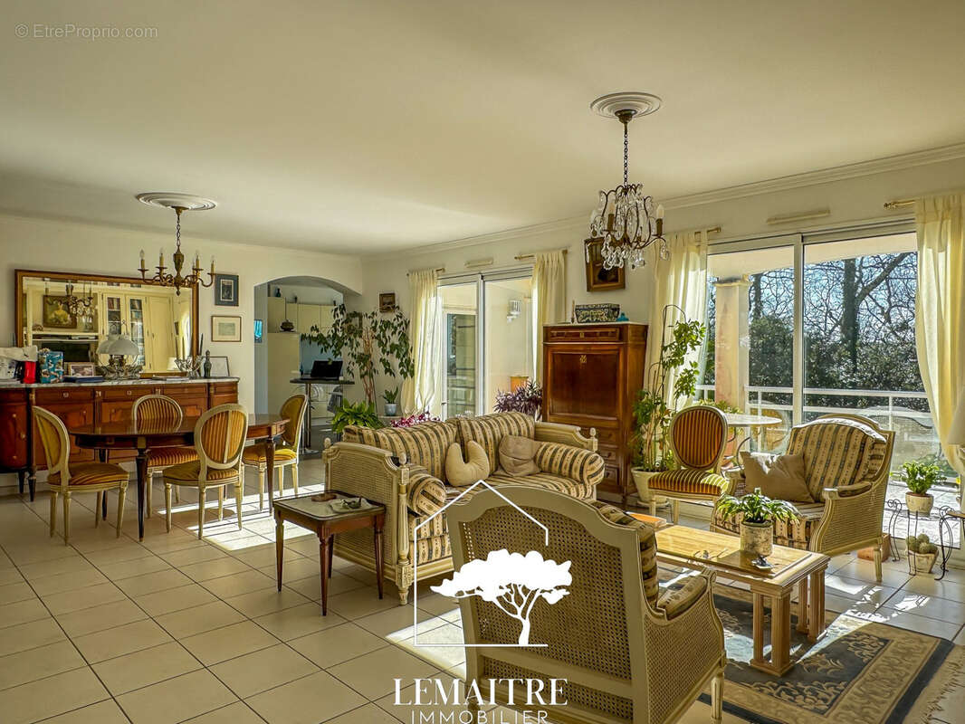 Maison à LES MATHES