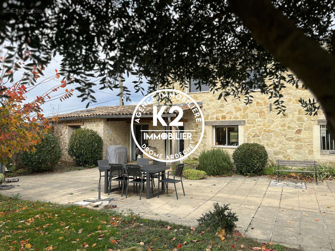 Maison à SAUZET
