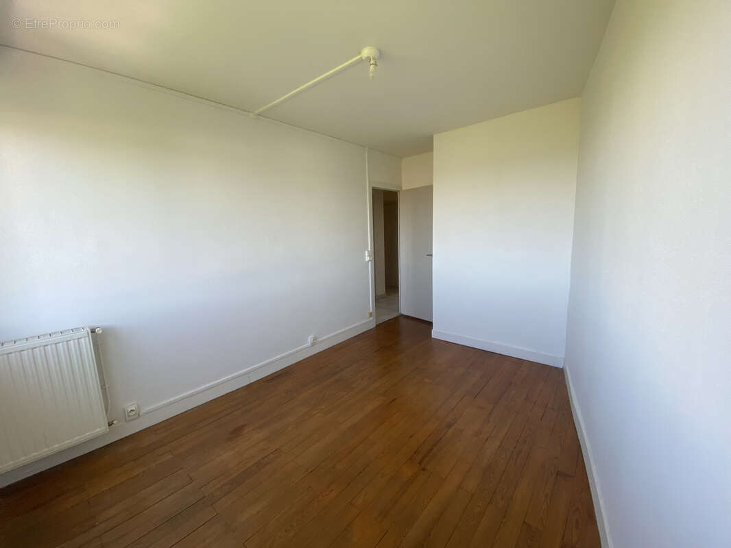 Appartement T3  Quartier de la Courteboule - photo 4