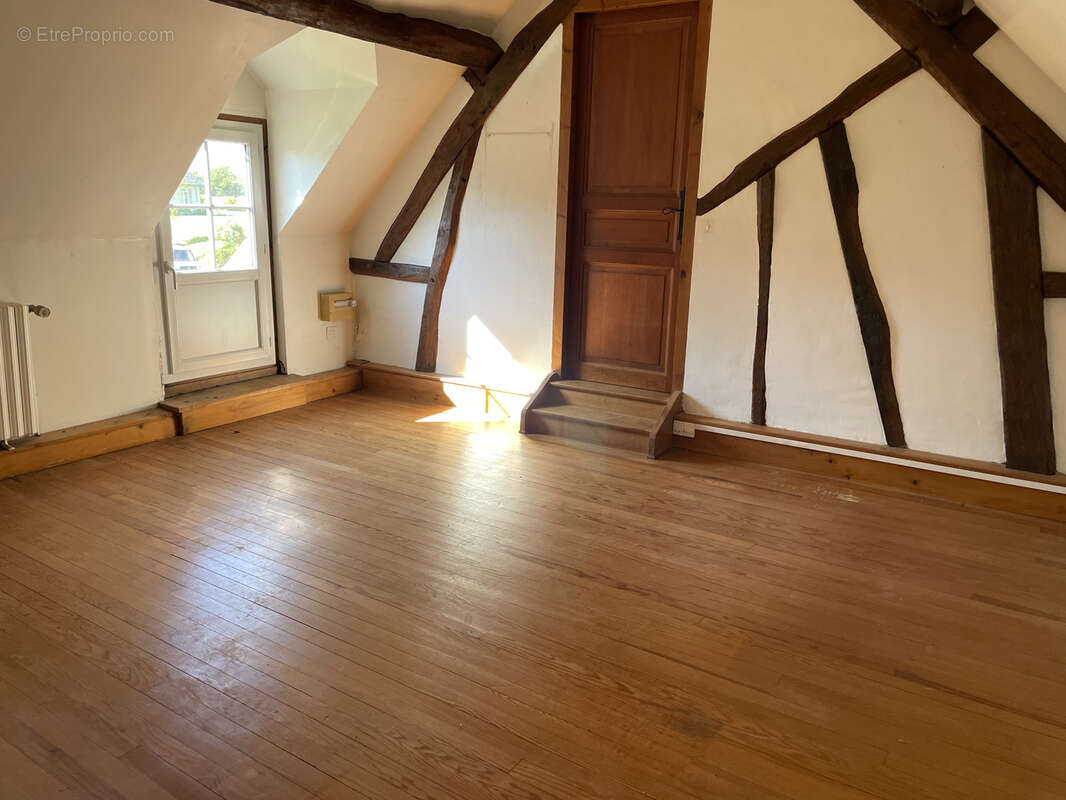 Maison à SAINT-CREPIN-IBOUVILLERS