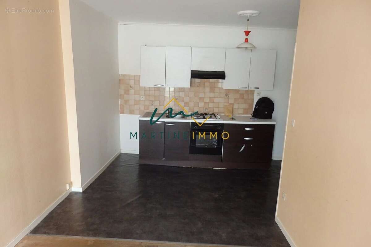 A vendre lots appartements + locaux a la reole - photo 7