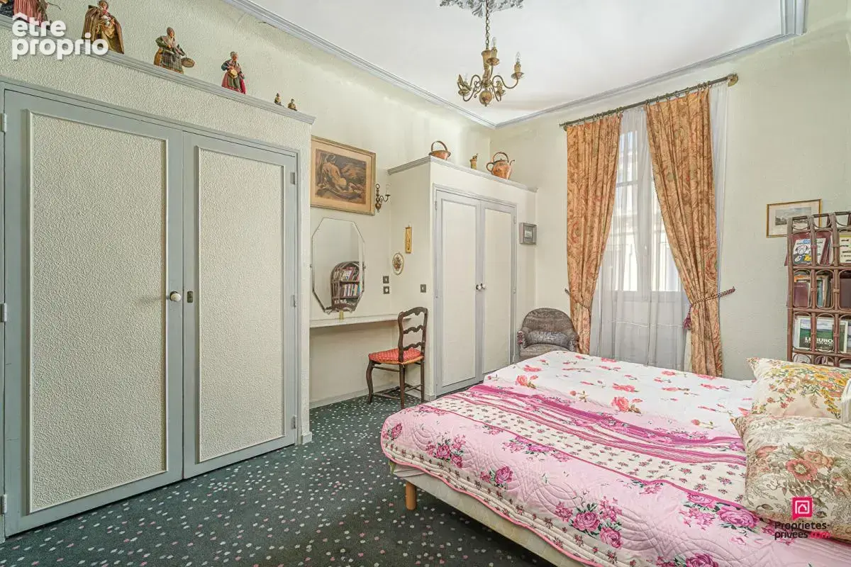 Appartement bourgeois de 226 m² avec réception de 100 m² - photo 10